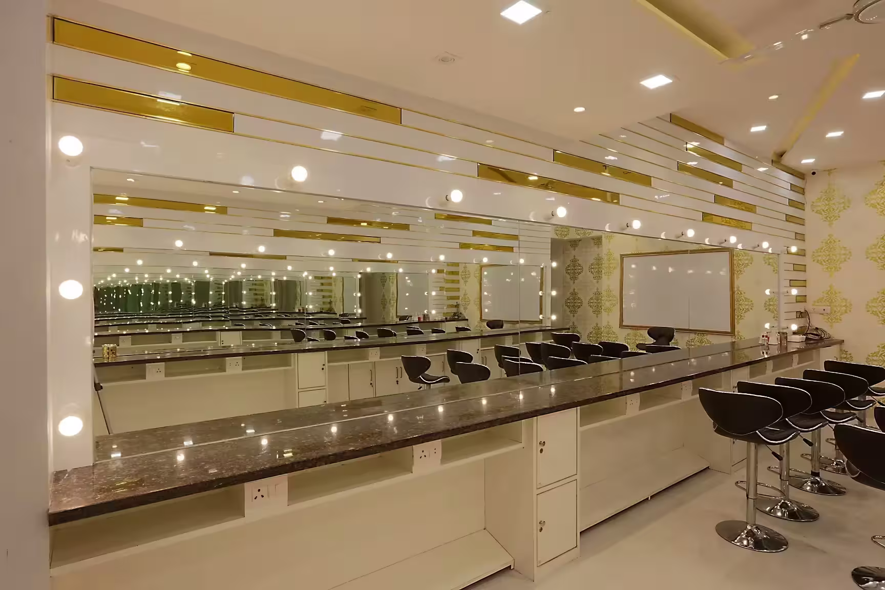 Welcoming salon entrance design at Star Salon by Ninth Corner